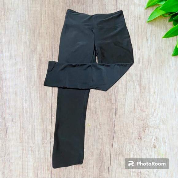 Forever21 active wear leggings - Picture 1 of 6